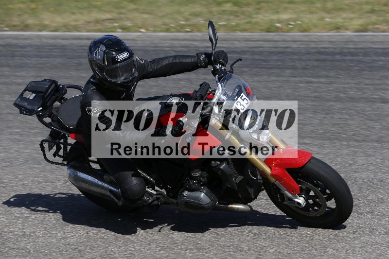 /17 27.05.2026  FREERIDE TRAINING ADR/Gruppe B/35